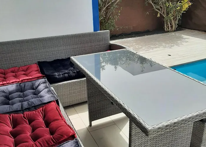 بيت للعطل Nala Meer- Bergblick, Solarbeheizter Pool, Ruhige Lage, Alles Zu Fuss Erreichbar