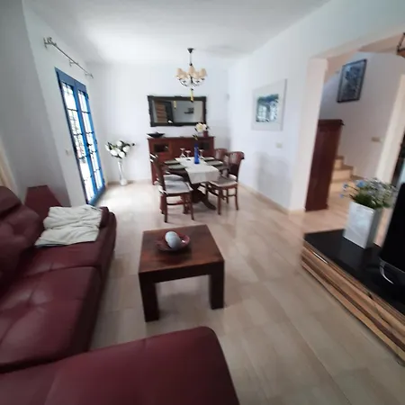 Nala Meer- Bergblick, Solarbeheizter Pool, Ruhige Lage, Alles Zu Fuss Erreichbar * Playa Blanca