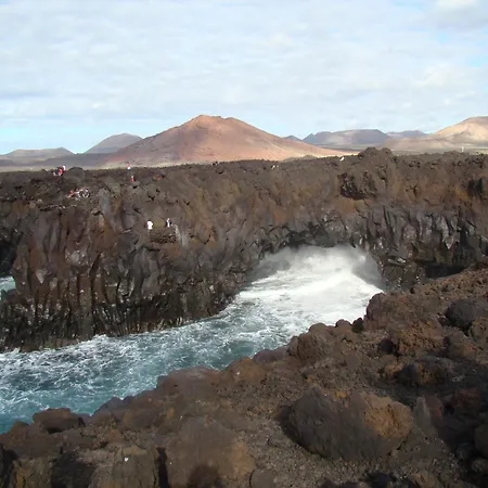 Nala Meer- Bergblick, Solarbeheizter Pool, Ruhige Lage, Alles Zu Fuss Erreichbar
