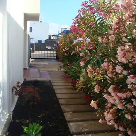 Tatil Evi Nala Meer- Bergblick, Solarbeheizter Pool, Ruhige Lage, Alles Zu Fuss Erreichbar Playa Blanca