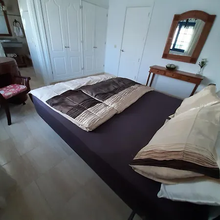 Tatil Evi Nala Meer- Bergblick, Solarbeheizter Pool, Ruhige Lage, Alles Zu Fuss Erreichbar