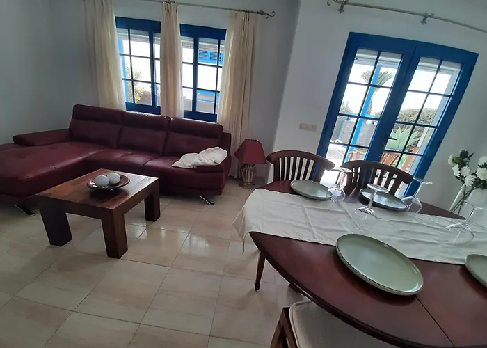 Nala Meer- Bergblick, Solarbeheizter Pool, Ruhige Lage, Alles Zu Fuss Erreichbar * Playa Blanca (Lanzarote)