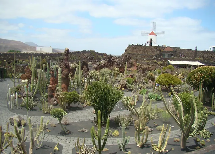 Holiday home Nala Meer- Bergblick, Solarbeheizter Pool, Ruhige Lage, Alles Zu Fuss Erreichbar