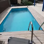 Nala Meer- Bergblick, Solarbeheizter Pool, Ruhige Lage, Alles Zu Fuss Erreichbar בית נופש
